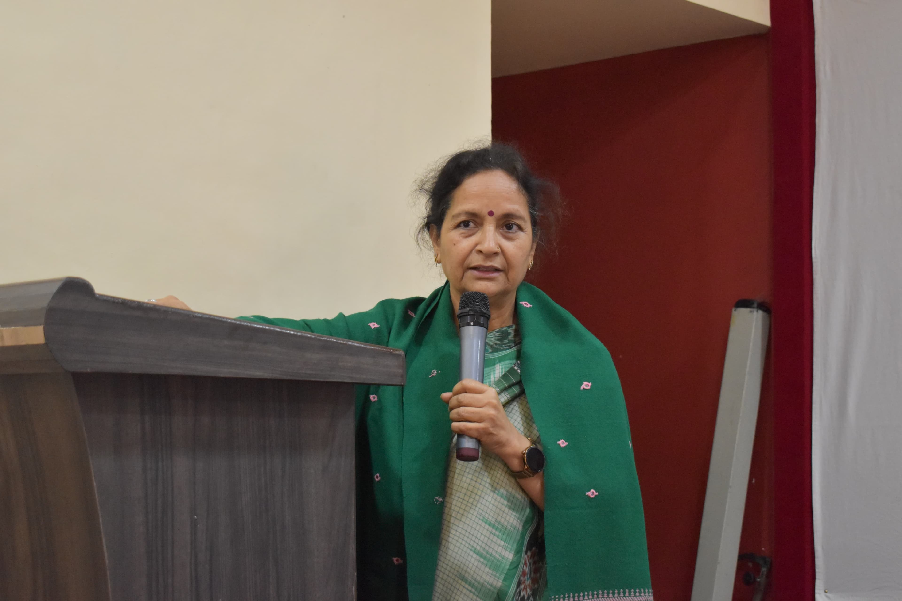 Dr. Vasudha Pant